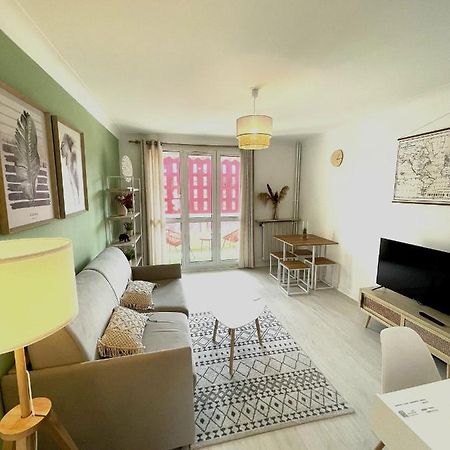 Le Chateaucreux - Cosy & Spa แซงต์-เอเตียน ภายนอก รูปภาพ
