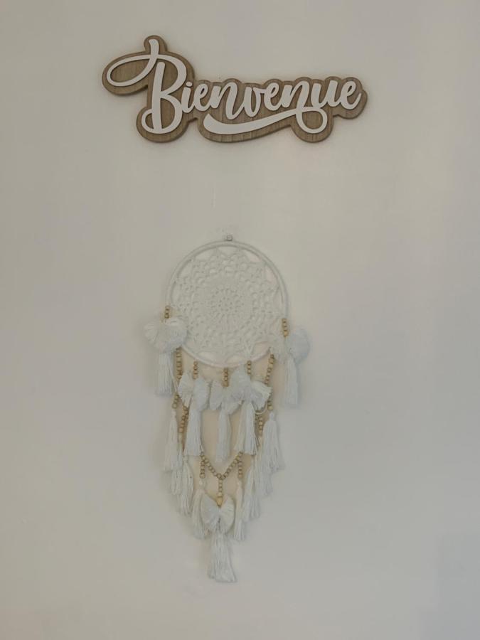 Le Chateaucreux - Cosy & Spa แซงต์-เอเตียน ภายนอก รูปภาพ